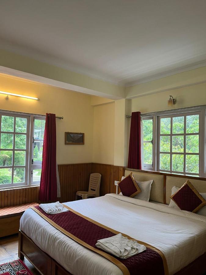 Ifseen Villa Pelling Exterior foto